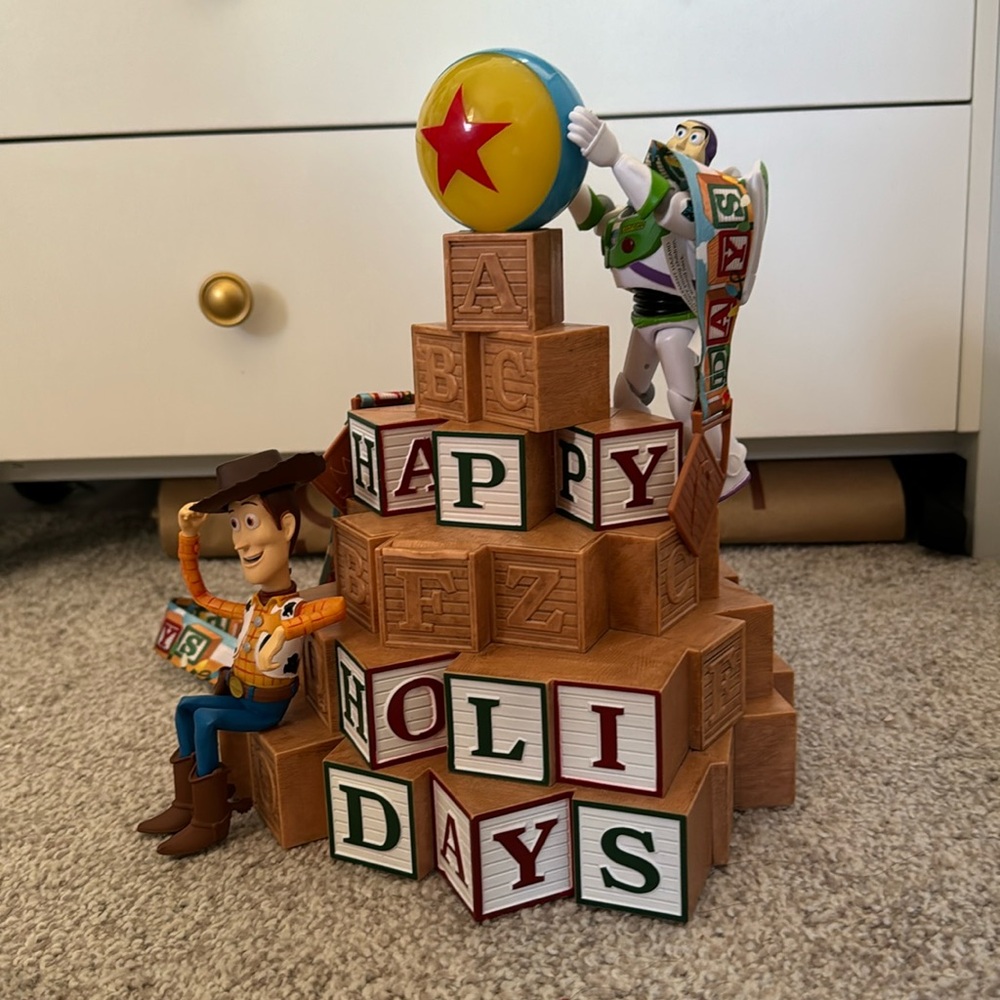 Disneyland Toy Story “HAPPY HOLIDAYS” popcorn bucket